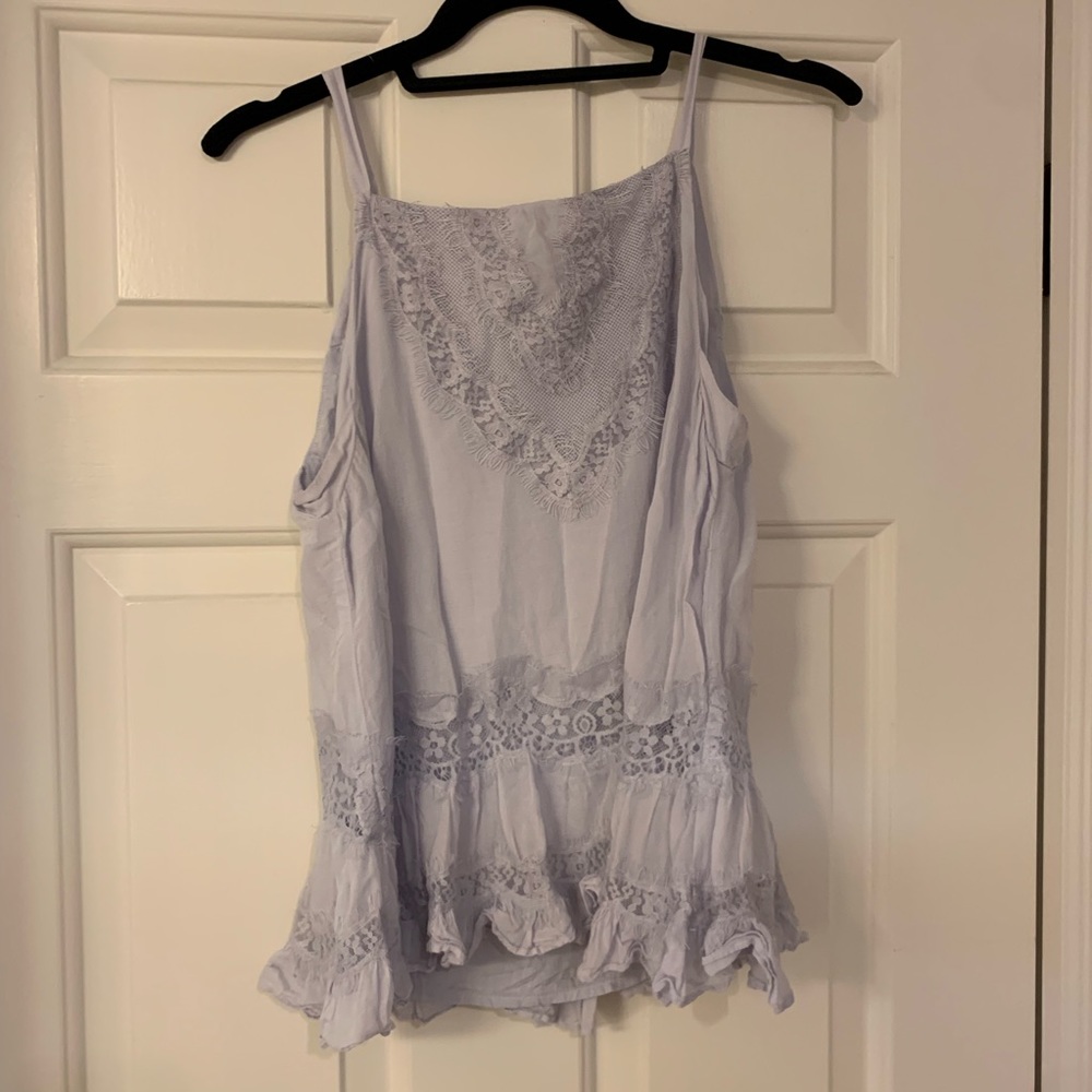 Floreat periwinkle top